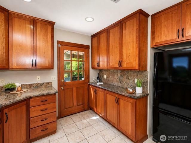 3703 Federal Avenue, Everett, WA 98201