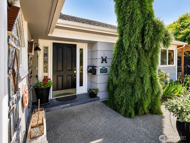 3703 Federal Avenue, Everett, WA 98201