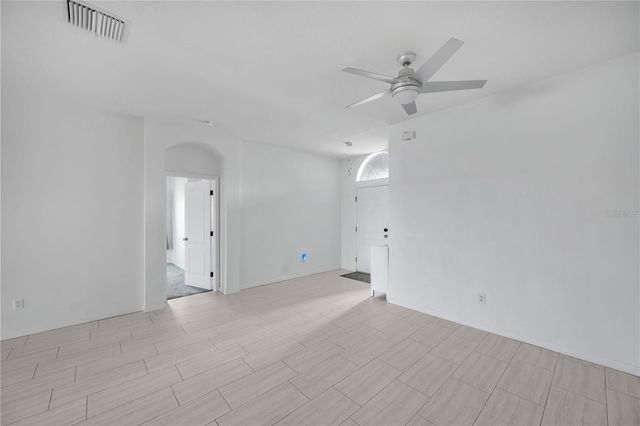 1548 MIRA LAGO CIRCLE, Ruskin, FL 33570
