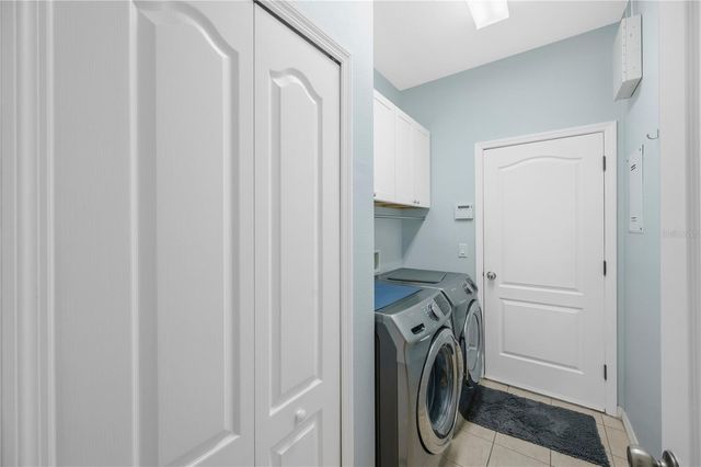 1548 MIRA LAGO CIRCLE, Ruskin, FL 33570