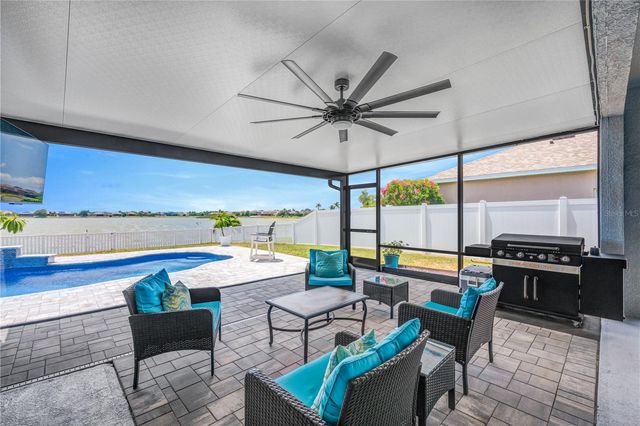 1548 MIRA LAGO CIRCLE, Ruskin, FL 33570
