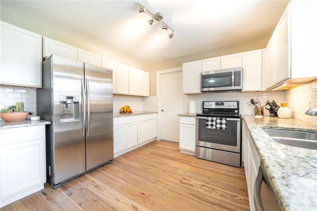 2303 Preston Trails CV, Austin, TX 78747