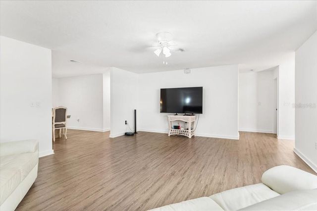 4204 PINE MEADOW TERRACE, Sarasota, FL 34233