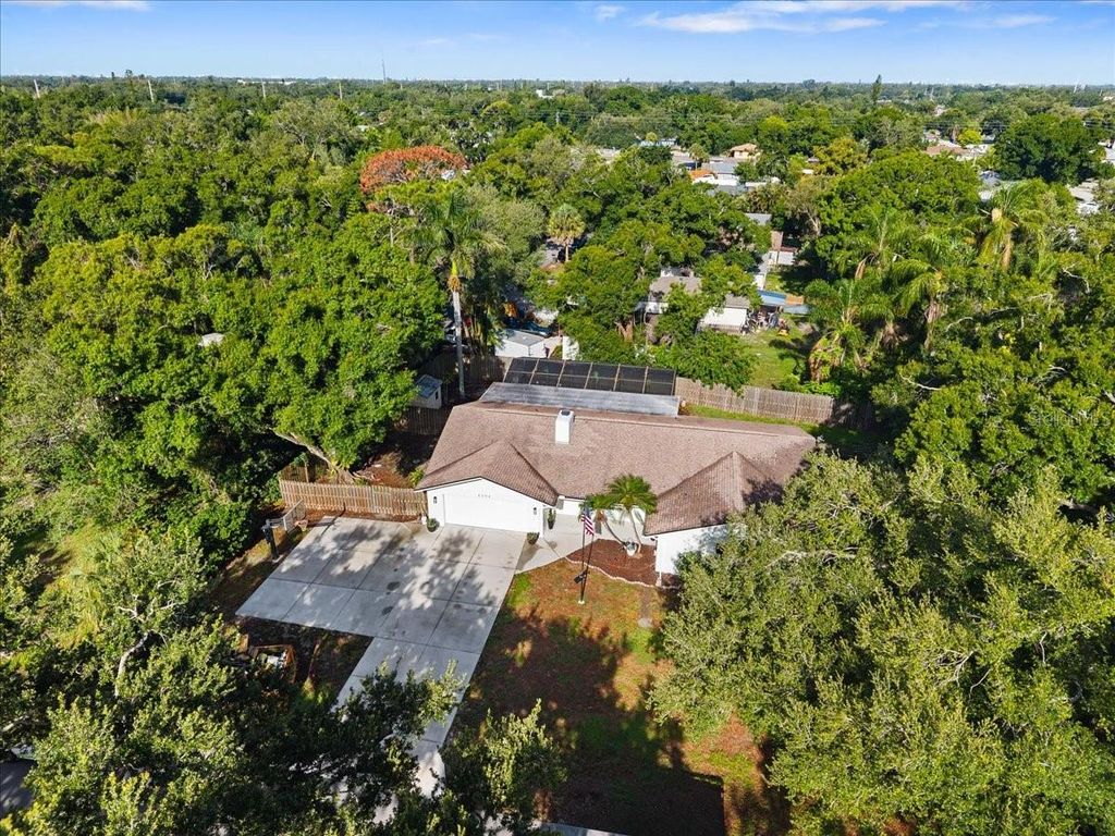 4204 PINE MEADOW TERRACE, Sarasota, FL 34233