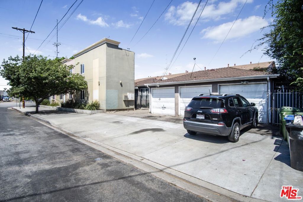 16057 Hartland Street, Van Nuys, CA 91406 — photo 3