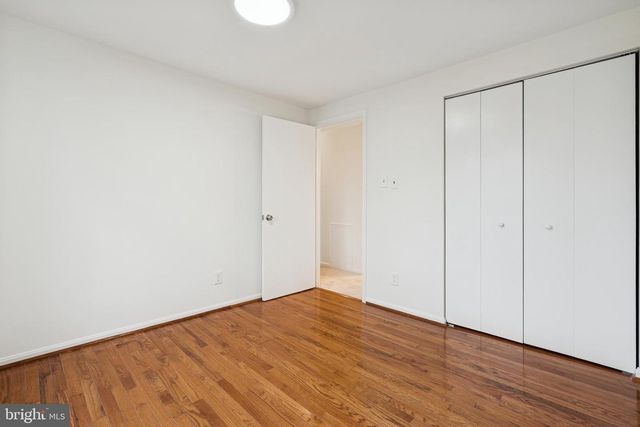 55 GRAVENHURST CT, North Potomac, MD 20878