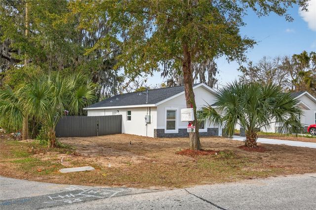 206 NW 9TH AVE, Ocala, FL 34475