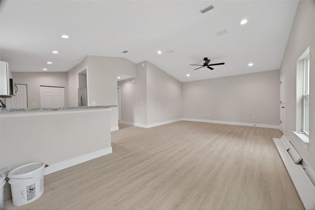 206 NW 9TH AVE, Ocala, FL 34475