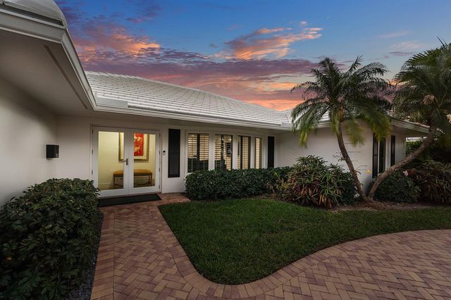 800 Holly Lane, Boca Raton, FL 33486