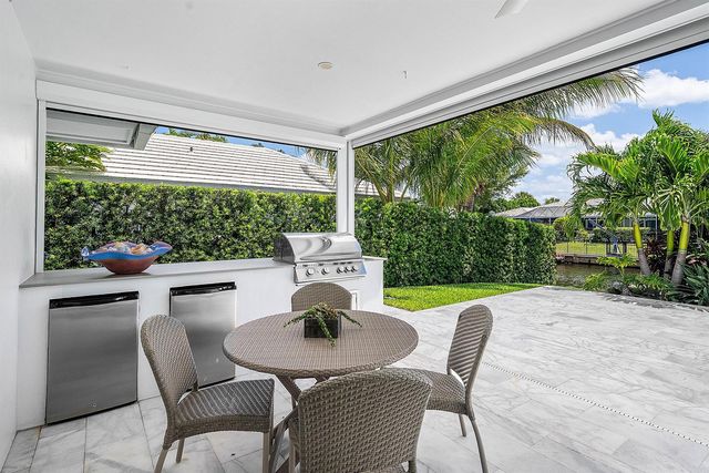 800 Holly Lane, Boca Raton, FL 33486