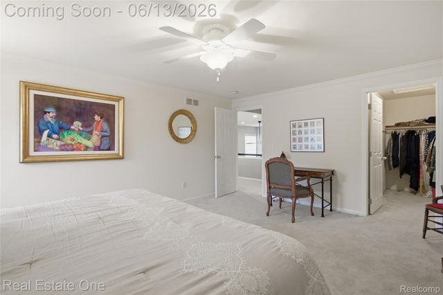 6011 Simsbury Court 12, West Bloomfield Charter Township, MI 48322