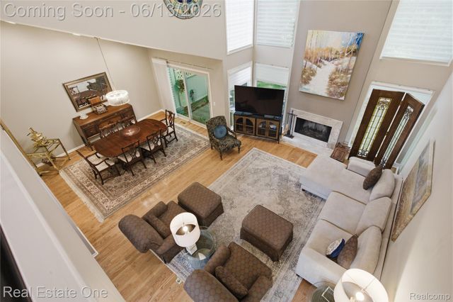 6011 Simsbury Court 12, West Bloomfield Charter Township, MI 48322
