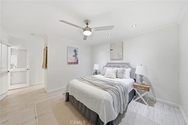 185 Streamwood, Irvine, CA 92620