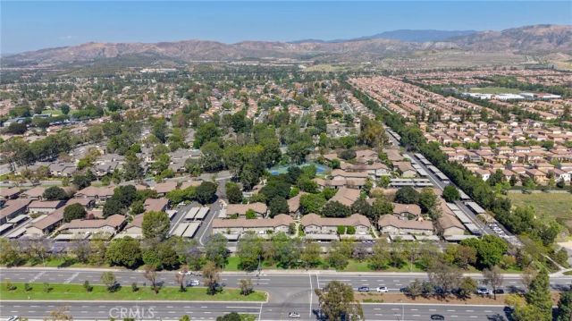 185 Streamwood, Irvine, CA 92620