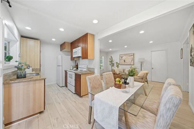 185 Streamwood, Irvine, CA 92620