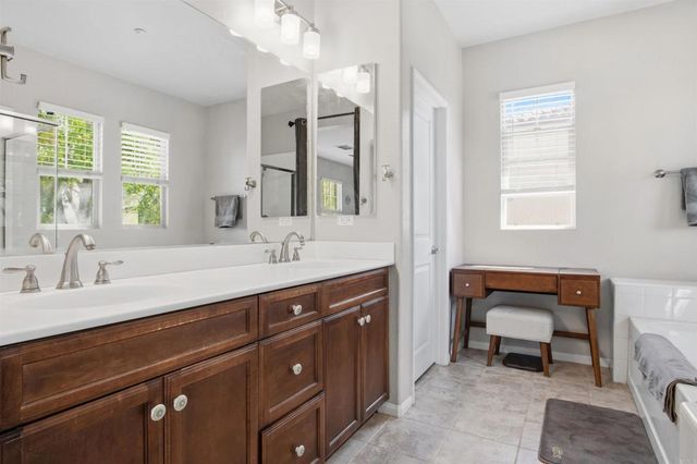 1724 Rolling Water Drive 4, Chula Vista, CA 91915
