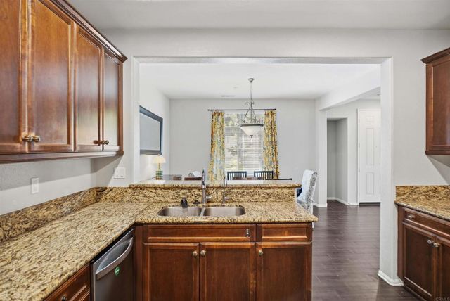 1724 Rolling Water Drive 4, Chula Vista, CA 91915