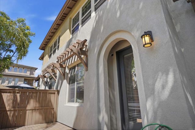1724 Rolling Water Drive 4, Chula Vista, CA 91915