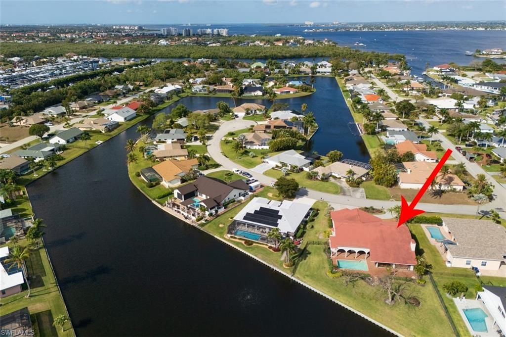 6896 Erin Marie CT, FORT MYERS, FL 33919 — photo 2