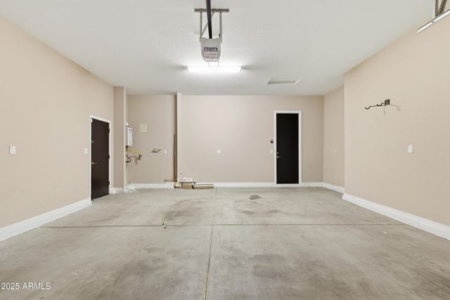 22218 N 28TH Street, Phoenix, AZ 85050