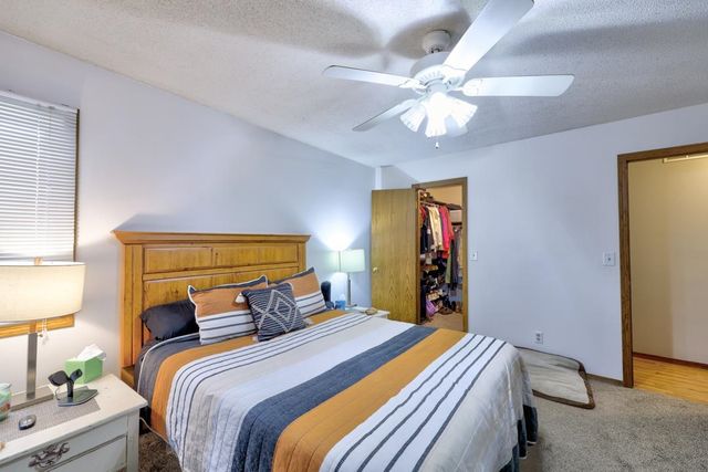 302 W Lockwood St, Wichita, KS 67217