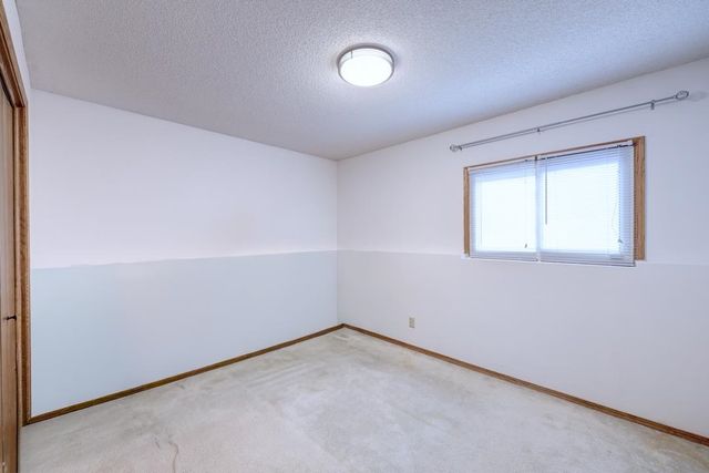 302 W Lockwood St, Wichita, KS 67217