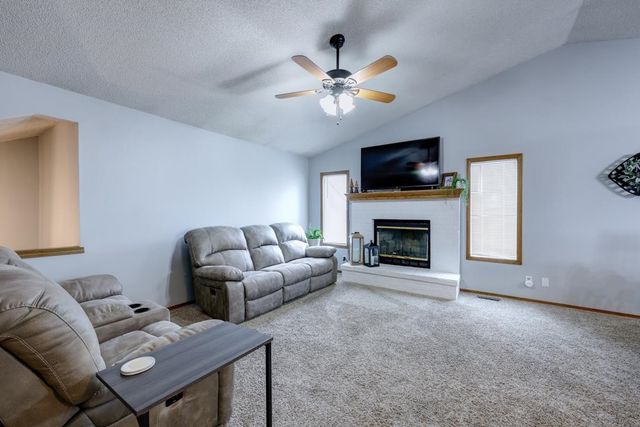 302 W Lockwood St, Wichita, KS 67217