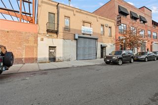 113 8th Street, Brooklyn, NY 11215