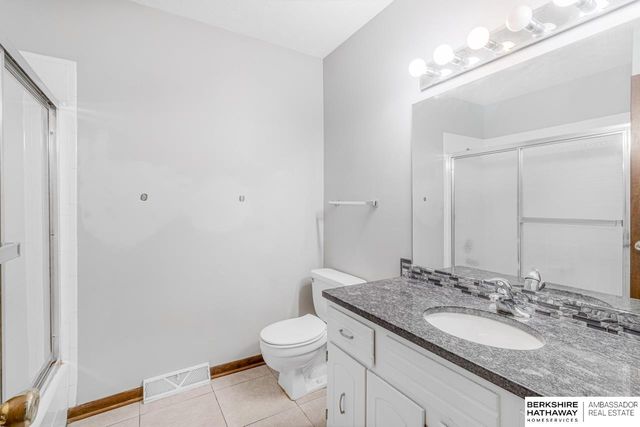 14706 Monroe Street, Omaha, NE 68137