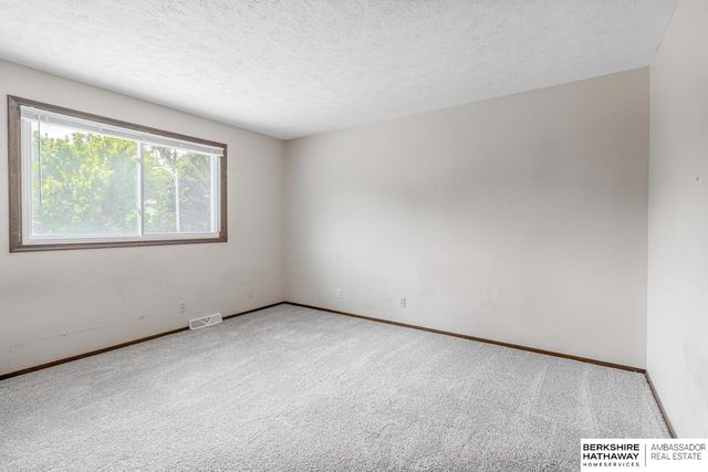 14706 Monroe Street, Omaha, NE 68137