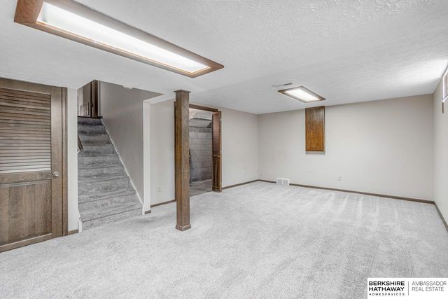 14706 Monroe Street, Omaha, NE 68137
