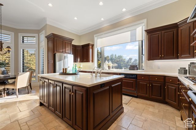 5210 SKYLINE PKWY, Ogden, UT 84403