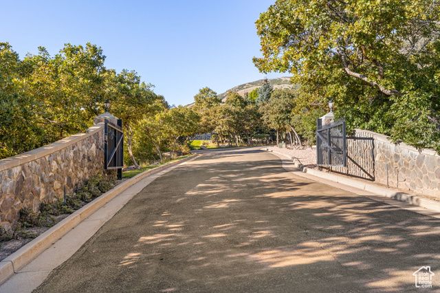 5210 SKYLINE PKWY, Ogden, UT 84403