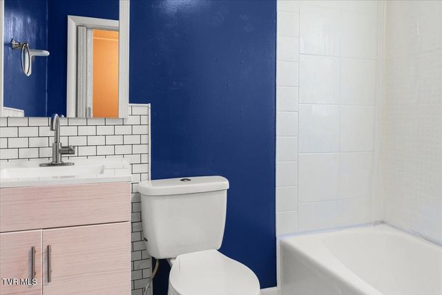 306 Arbutus Avenue, Kingsport, TN 37660