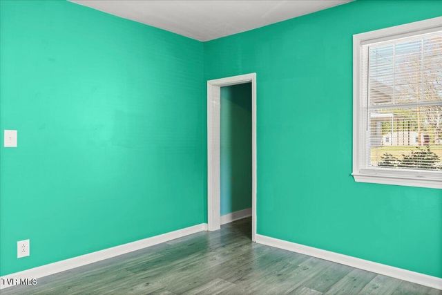 306 Arbutus Avenue, Kingsport, TN 37660