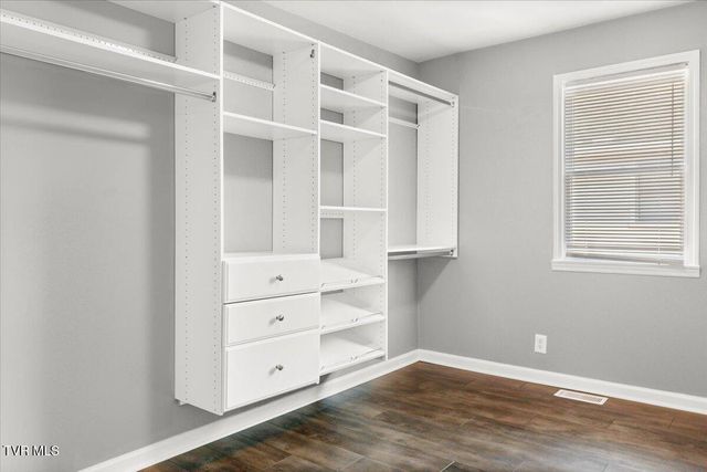 306 Arbutus Avenue, Kingsport, TN 37660