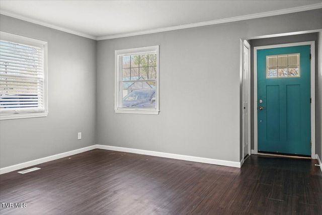 306 Arbutus Avenue, Kingsport, TN 37660