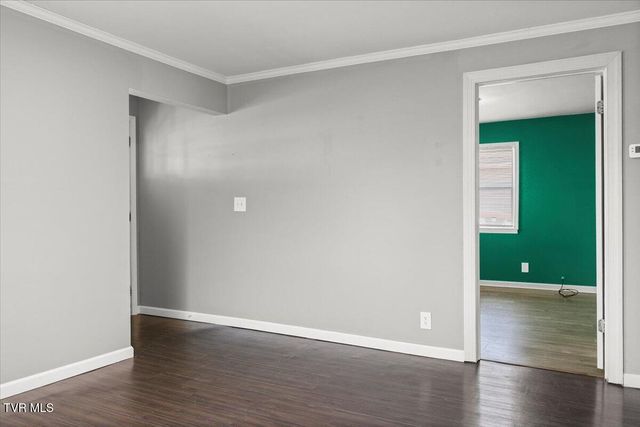 306 Arbutus Avenue, Kingsport, TN 37660