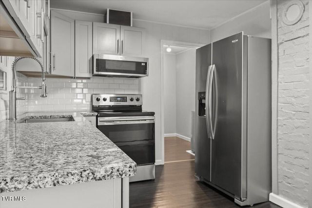 306 Arbutus Avenue, Kingsport, TN 37660