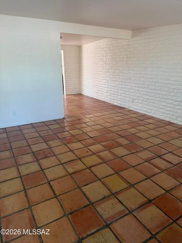 1201 W Calle Concordia, Oro Valley, AZ 85704