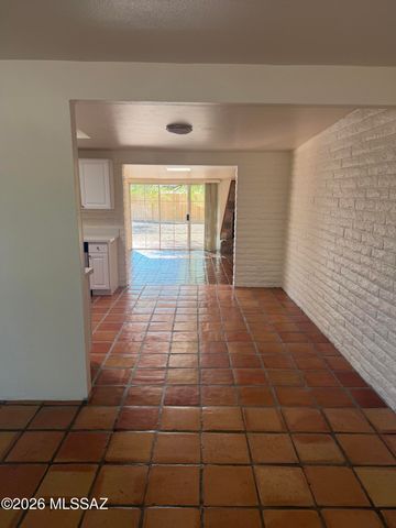 1201 W Calle Concordia, Oro Valley, AZ 85704