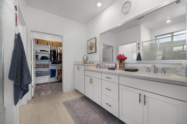 9102 Cerro Vista Dr, El Dorado Hills, CA 95762