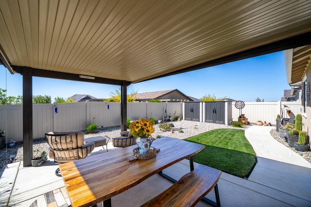 9102 Cerro Vista Dr, El Dorado Hills, CA 95762
