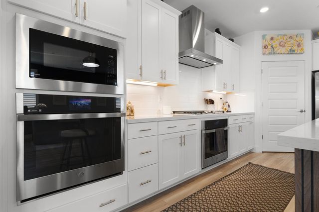 9102 Cerro Vista Dr, El Dorado Hills, CA 95762