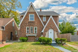 16862 Sorrento Street, Detroit, MI 48235