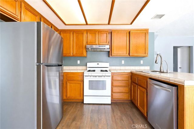 1813 Chesapeake Way, Corona, CA 92878