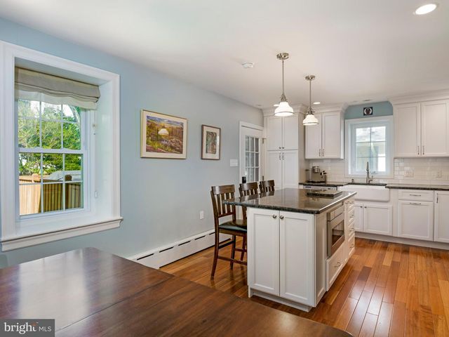 404 KENT RD, Bala Cynwyd, PA 19004