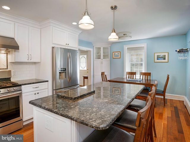 404 KENT RD, Bala Cynwyd, PA 19004