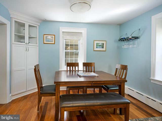 404 KENT RD, Bala Cynwyd, PA 19004