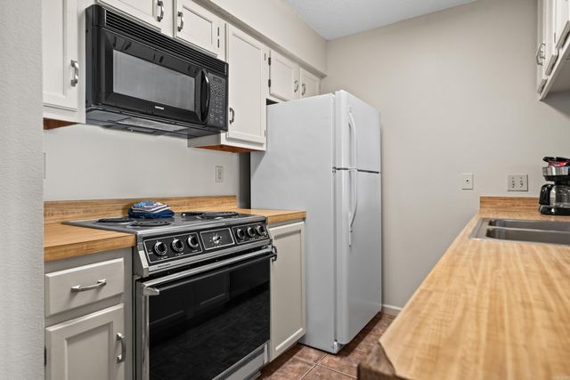 5371 Central Ave, Unit 6E, Hot Springs, AR 71913